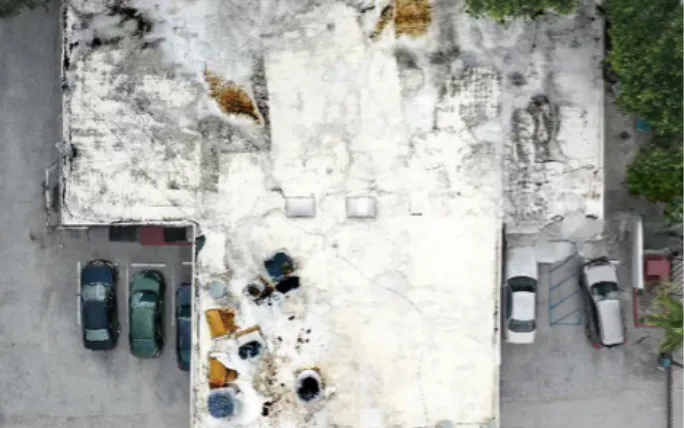 Before - Salomé Camargo's roof